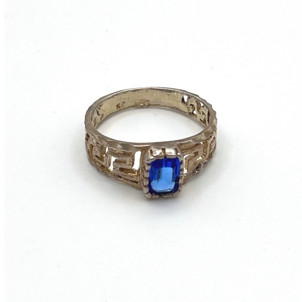 Vintage Sterling Silver 925 Greek Key Meander Ring Blue Emerald Cut Stone 5.25
